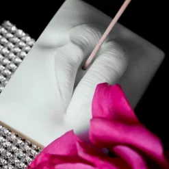 Best Pirce 🤩 L'Objet Smoking Lips Incense Holder White 🔥 -L'Objet Shop unnamed file 18